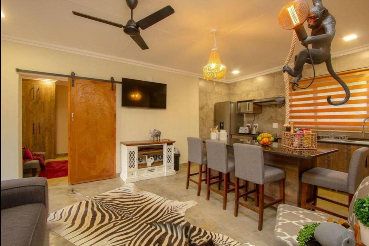 Kaya Kabush Villa Marloth Park Bagian luar foto